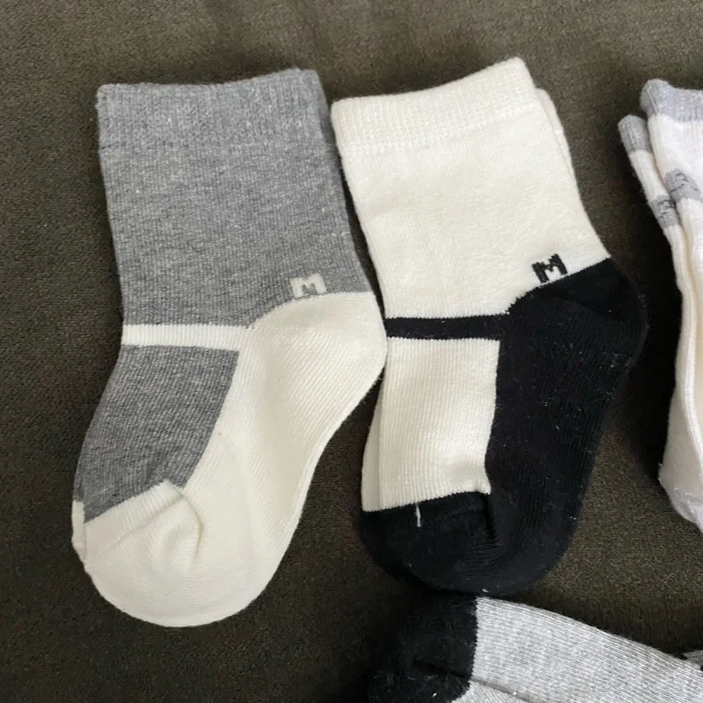 Carter's baby girl sock bundle